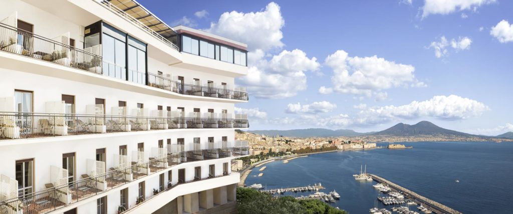 Vista panoramica sul Golfo di Napoli e sul Vesuvio, Best Western Hotel Paradiso (Campania, Italia)