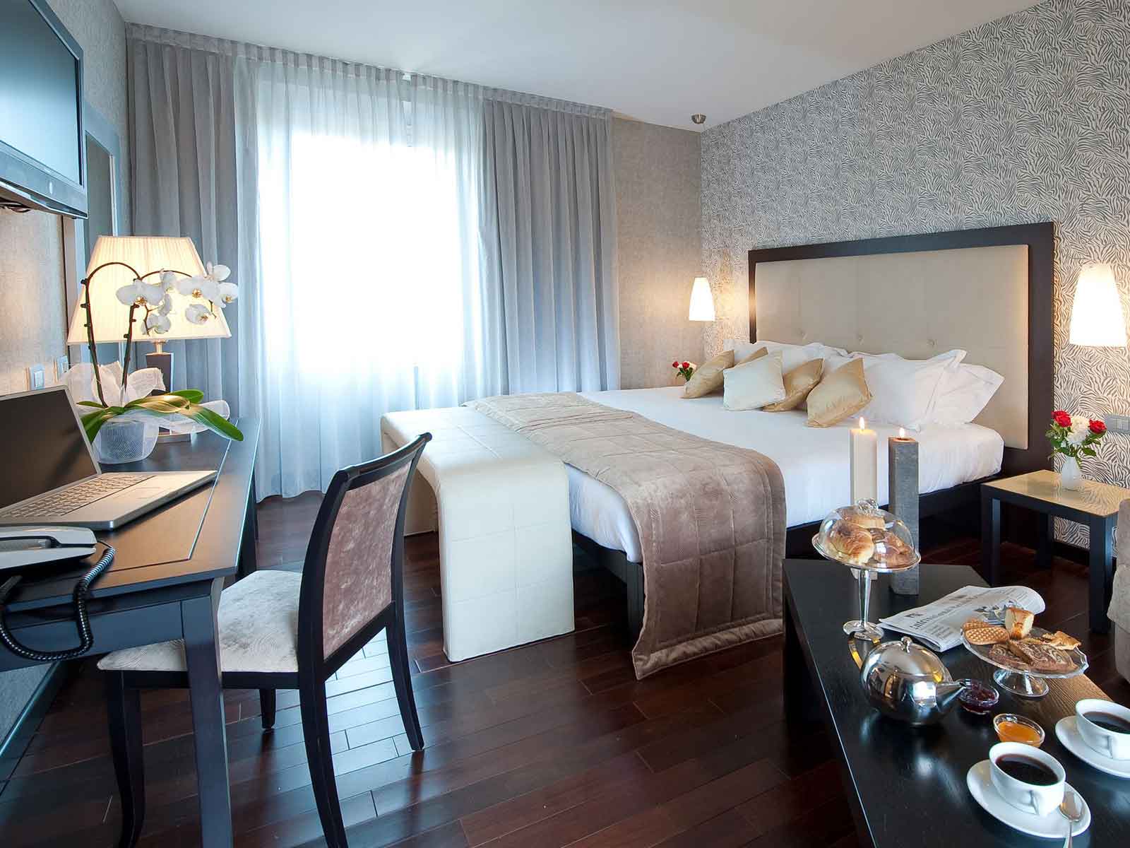 M1c отель. Номера отелей италия фото. C hotel. C hotels florence. Indonesia hotel best.