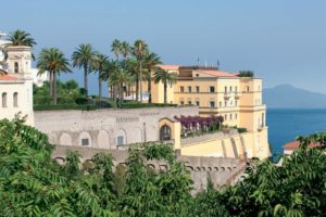 Grand Hotel Angiolieri Seiano di Vico Equense (Sorrento), relax e lusso con vista mare sul Golfo di Napoli