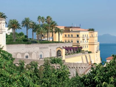 Grand Hotel Angiolieri Seiano di Vico Equense (Sorrento), relax e lusso con vista mare sul Golfo di Napoli